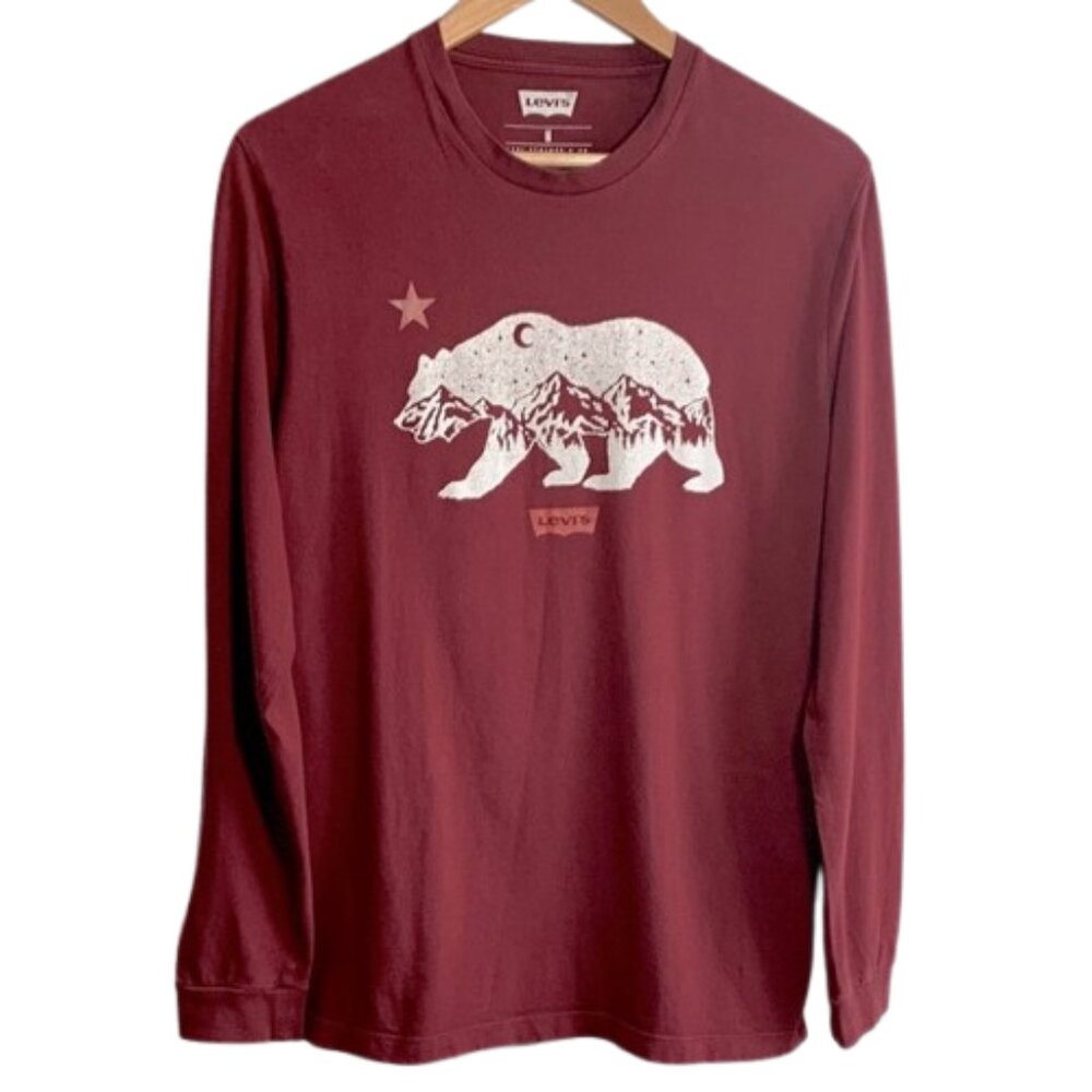 Levi's Men's Burgundy Bear Graphic Long Sleeve Shirt